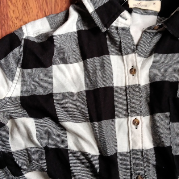 Hollister button-down - Picture 2 of 7
